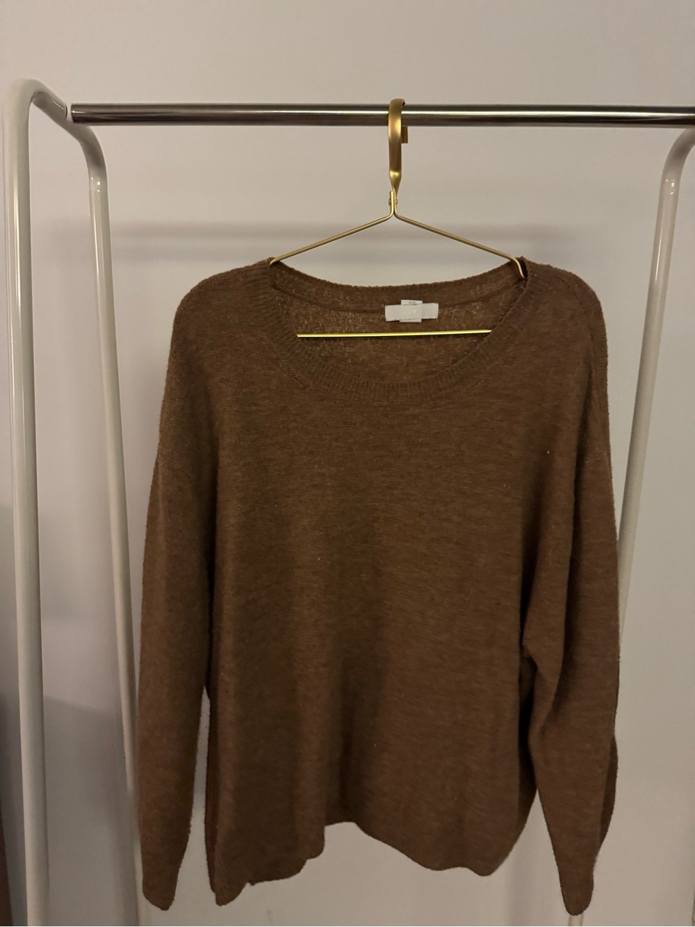 H&M Brown Crewneck Women's Sweater - Picture 2 of 2